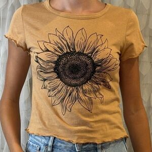 Sunflower Graphic Tee | Mustard Yellow Baby Tee | Women’s Size Small